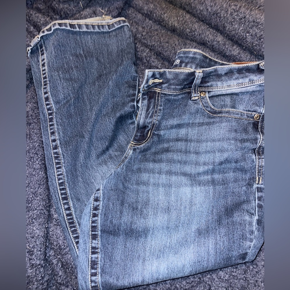 Maurice’s size 14S bootcut jeans